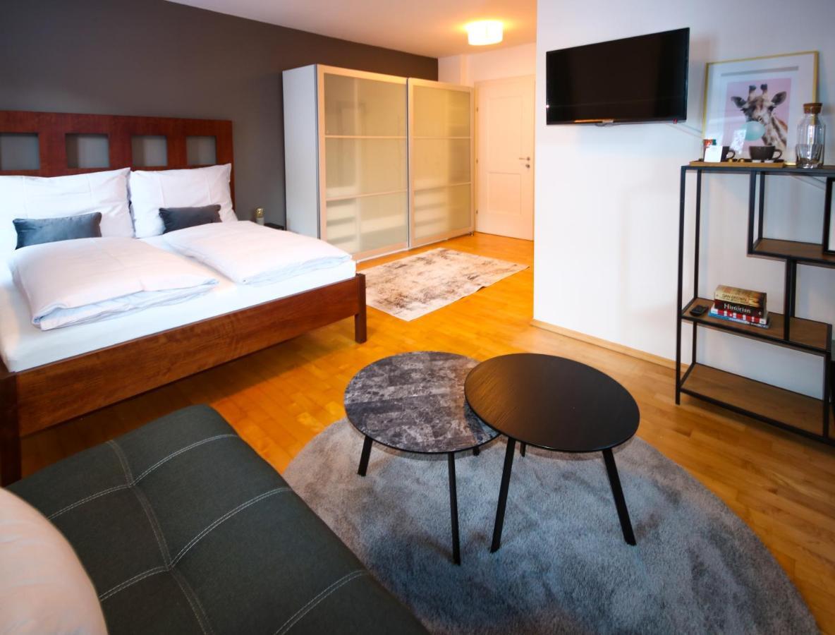 Bosek'S Hotel วาไกรน์ ภายนอก รูปภาพ