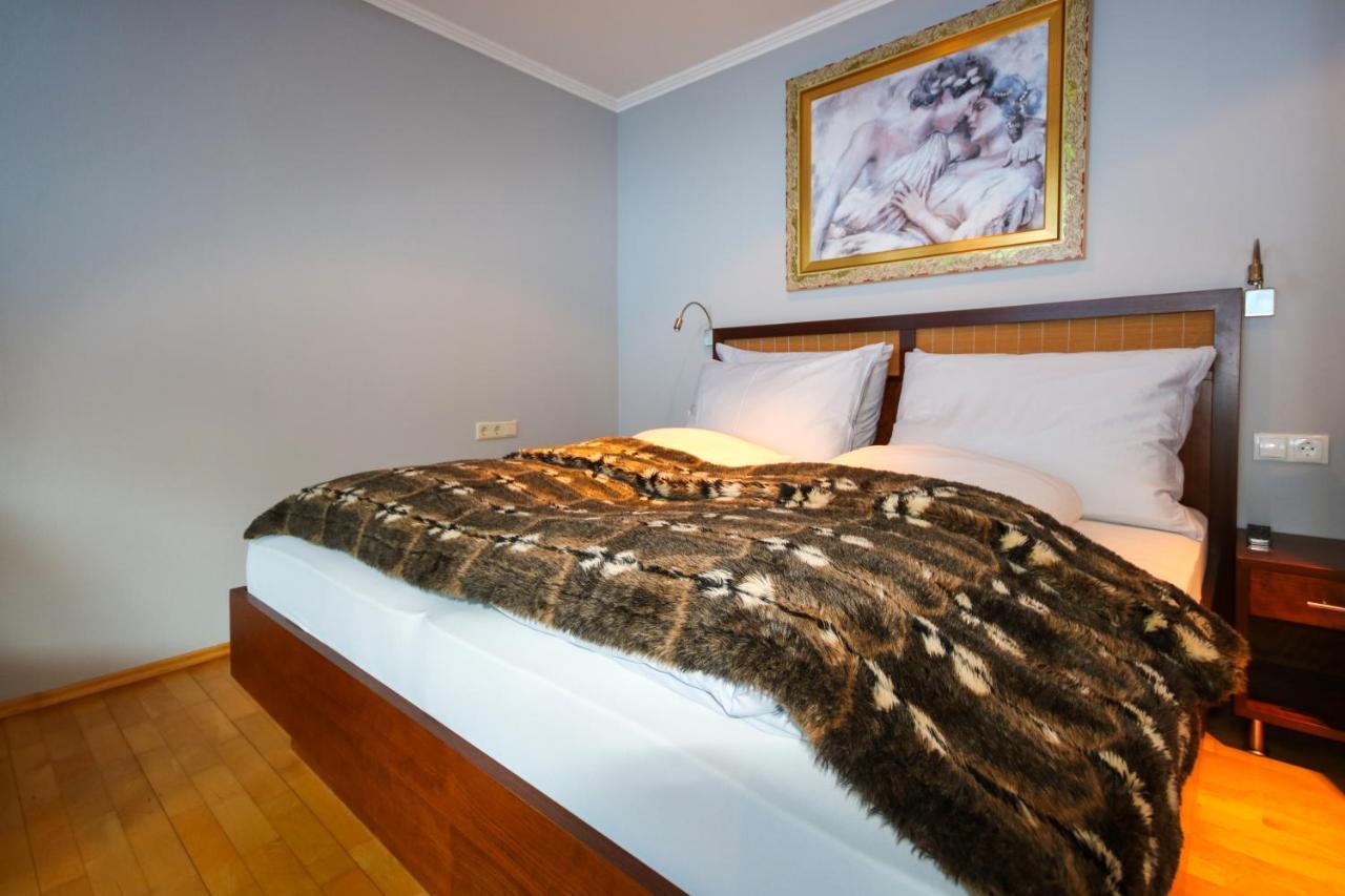 Bosek'S Hotel วาไกรน์ ภายนอก รูปภาพ
